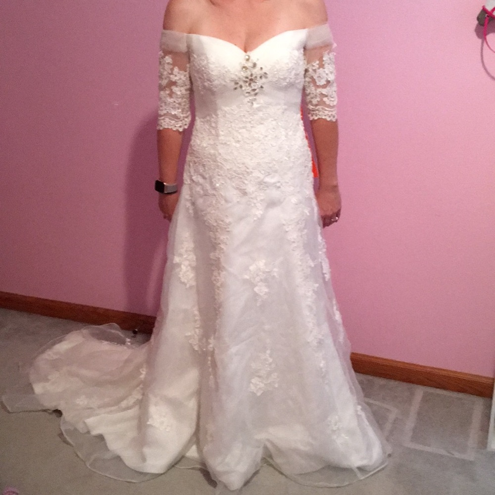 Off Shoulder Short A-Line Embroidery Wedding Dress - Picture 1 of 6